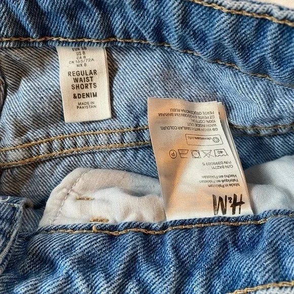 H & M‎ Cuffed Denim Jean Shorts Size 8 Great Condition - Picture 3 of 3